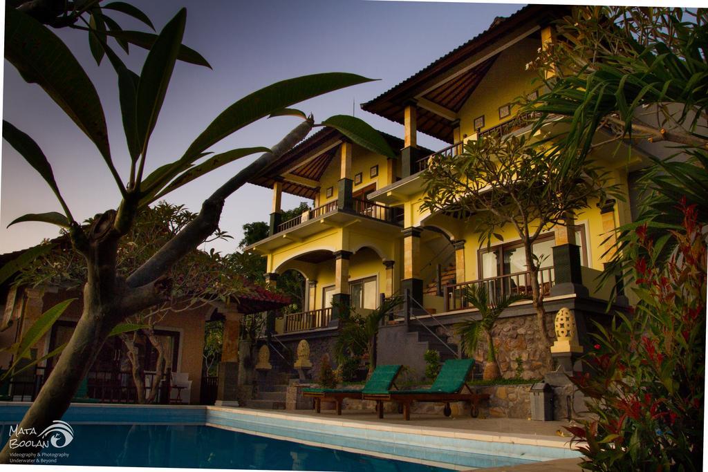 Beten Waru Bungalow And Restaurant Амед Экстерьер фото