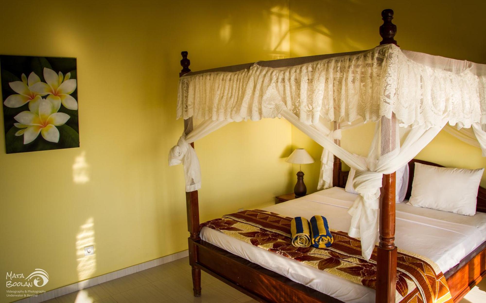 Beten Waru Bungalow And Restaurant Амед Номер фото