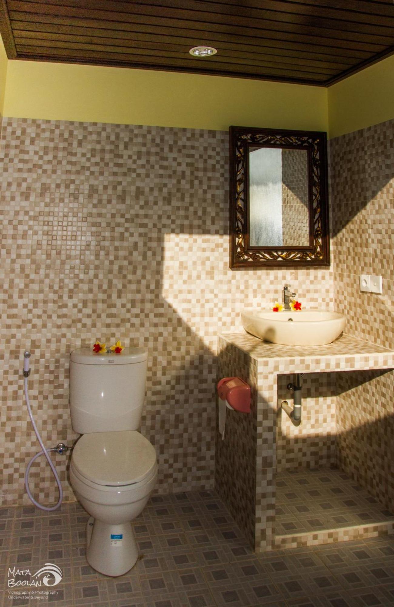 Beten Waru Bungalow And Restaurant Амед Номер фото