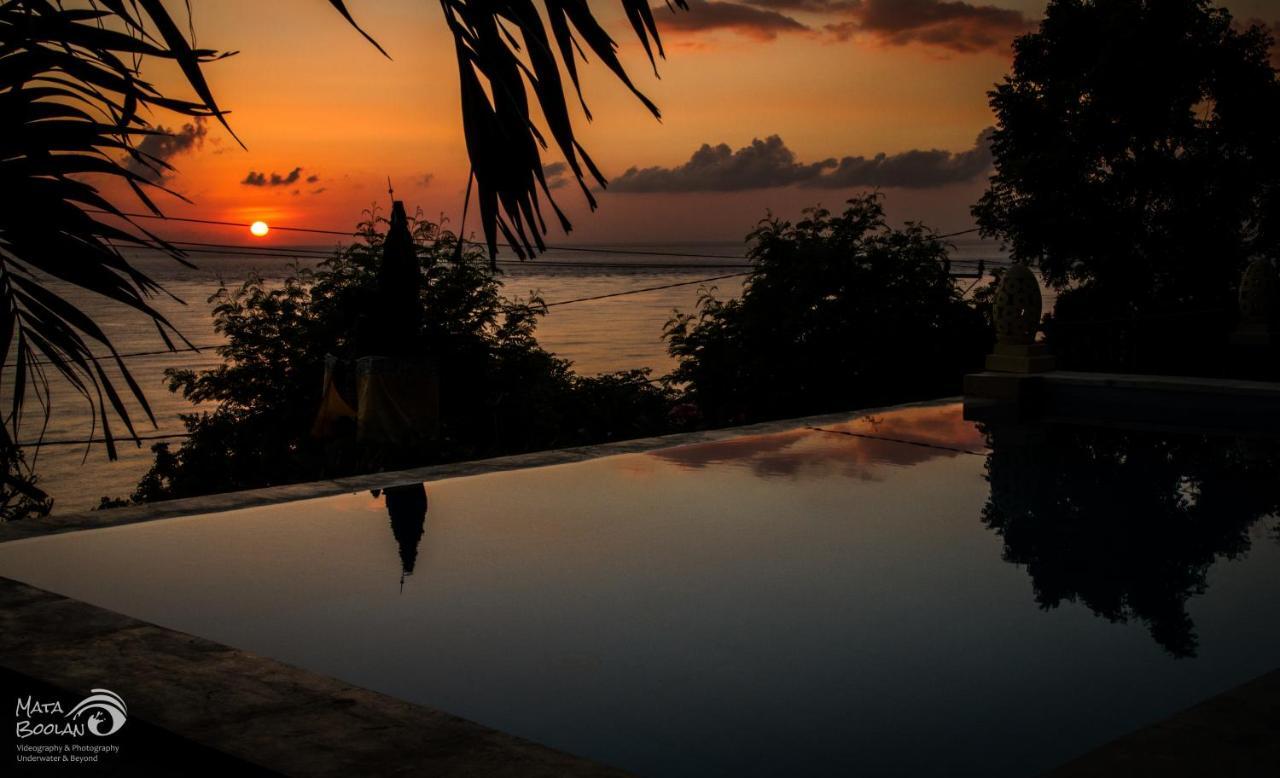 Beten Waru Bungalow And Restaurant Амед Экстерьер фото